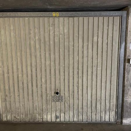 Superbe Appartement Avec Place De Parking Gratuit Straatsburg Buitenkant foto