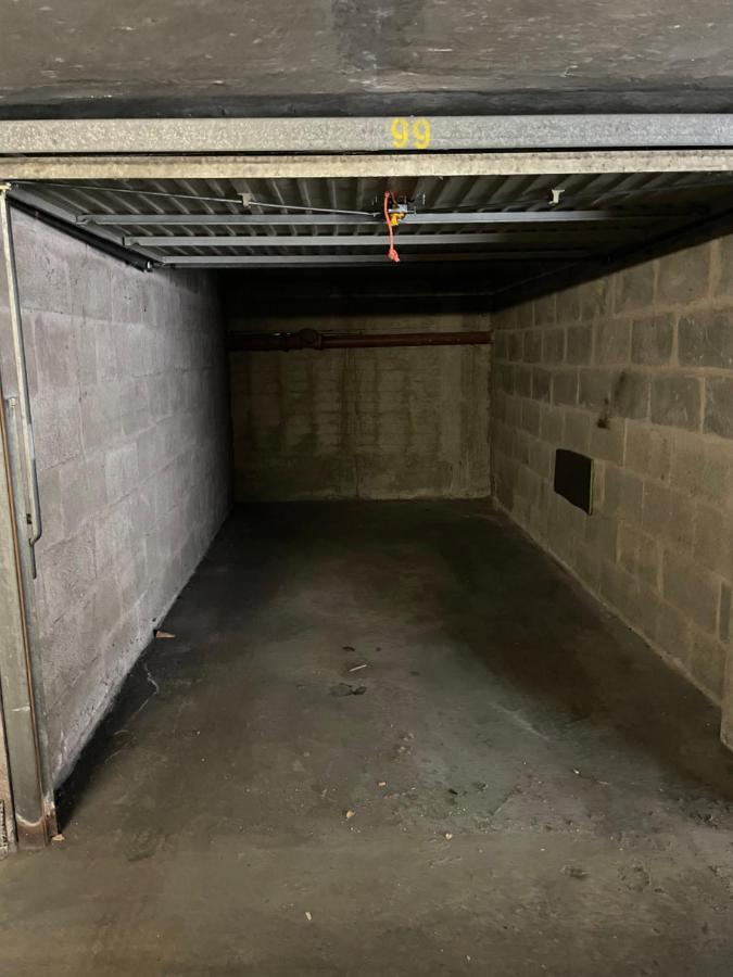 Superbe Appartement Avec Place De Parking Gratuit Straatsburg Buitenkant foto